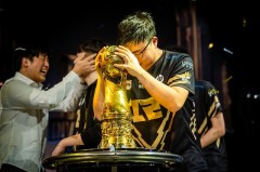 RNG战队财务危机解除：神秘投资人巨额资金注入电竞传奇新篇章